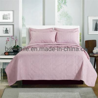 Classic Pattern Polyester Filling Quilt for Bed Set